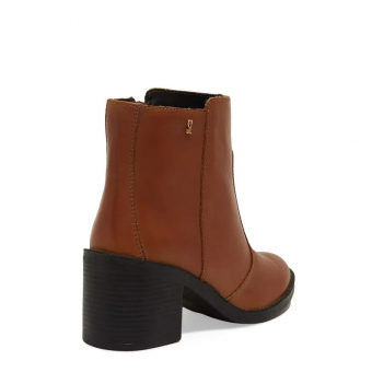 BOTA 0318.1FDA CANO CURTO BICO REDONDO SALTO MÉDIO SANTA LOLLA