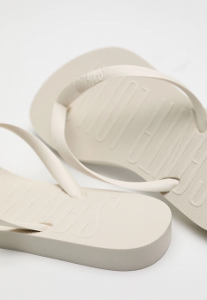 CHINELO 06BC.3E59 FLIP BORRACHA ESCRITO ALÇA FEM SANTA LOLLA