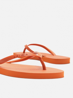 CHINELO Z190260001 BASICO BORRACHA ABERTO FEM AREZZO