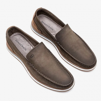 MOCASSIM 252101 SLIP COURO PERFURADO MASC DEMOCARATA
